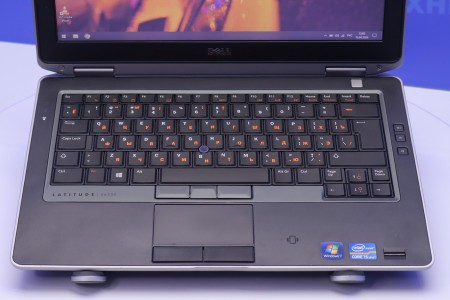 Ноутбук Б/У Dell Latitude E6330