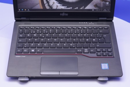 Ноутбук Б/У Fujitsu Lifebook U727