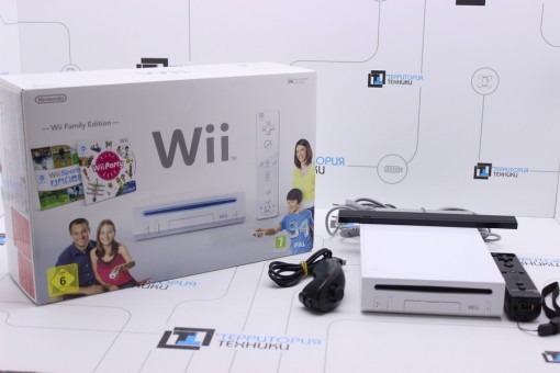 Nintendo Wii White
