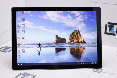Планшет Б/У Microsoft Surface Pro 4 256Gb