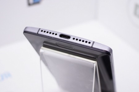 Смартфон Б/У OnePlus 2 64GB