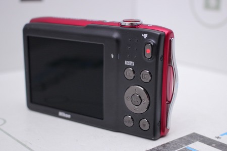 Фотоаппарат Б/У цифровой Nikon Coolpix S3300 Red