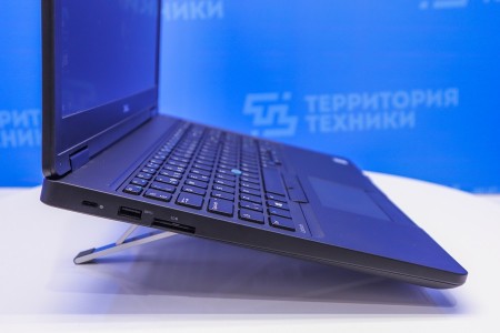 Ноутбук Б/У Dell Latitude 15 5580