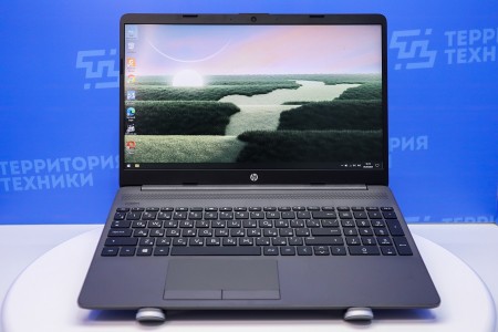 Ноутбук Б/У HP 255 G8 27K56EA