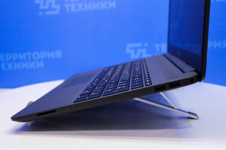 Ноутбук Б/У HP 255 G8 27K56EA