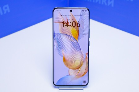 Смартфон Б/У HONOR 90 8GB/256GB (арктический лед)